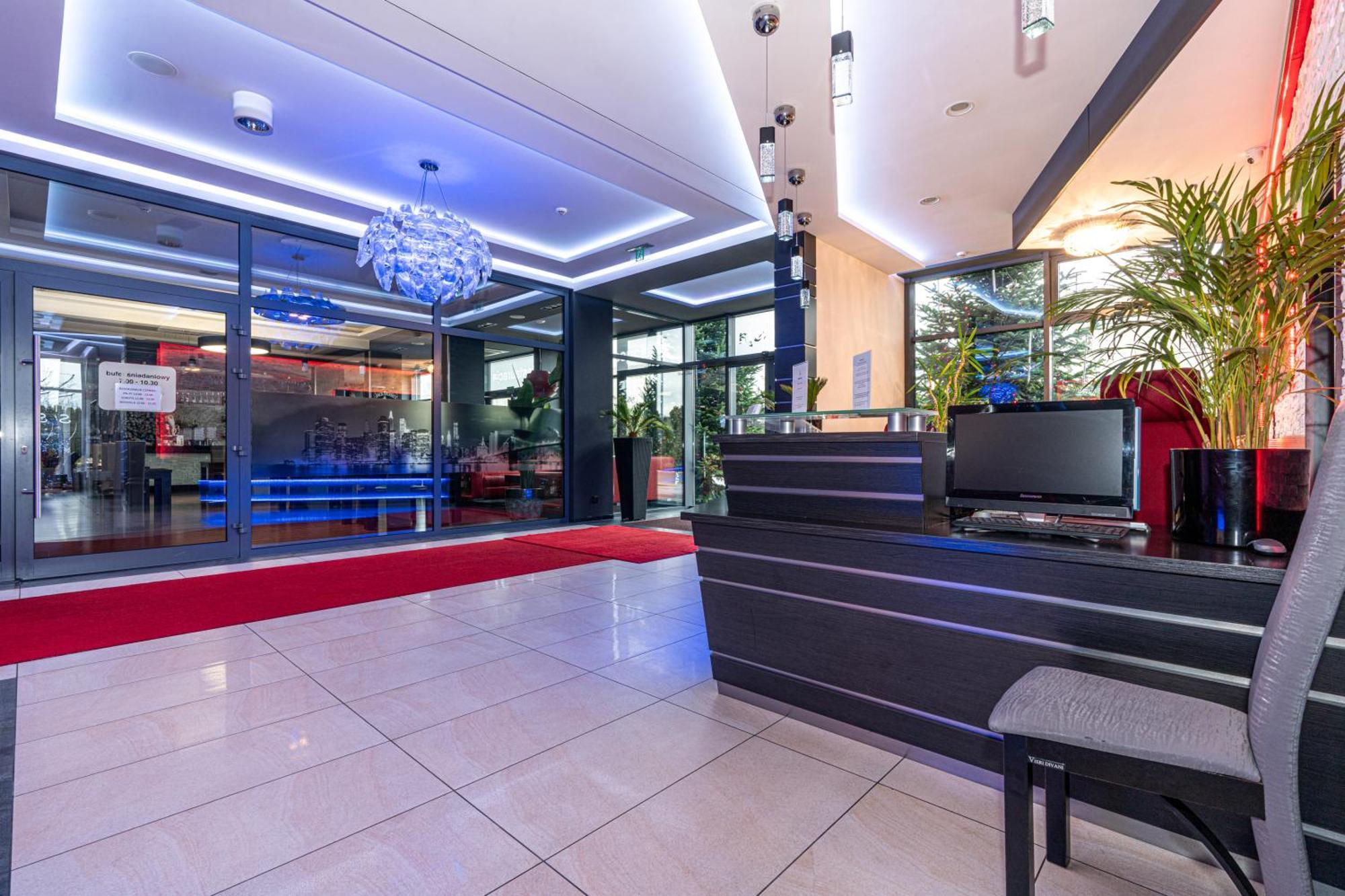 Hotel Soray Wieliczka Dış mekan fotoğraf