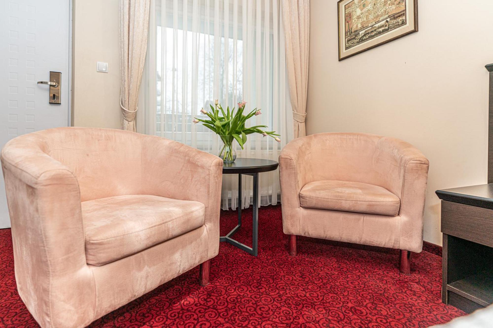 Hotel Soray Wieliczka Dış mekan fotoğraf