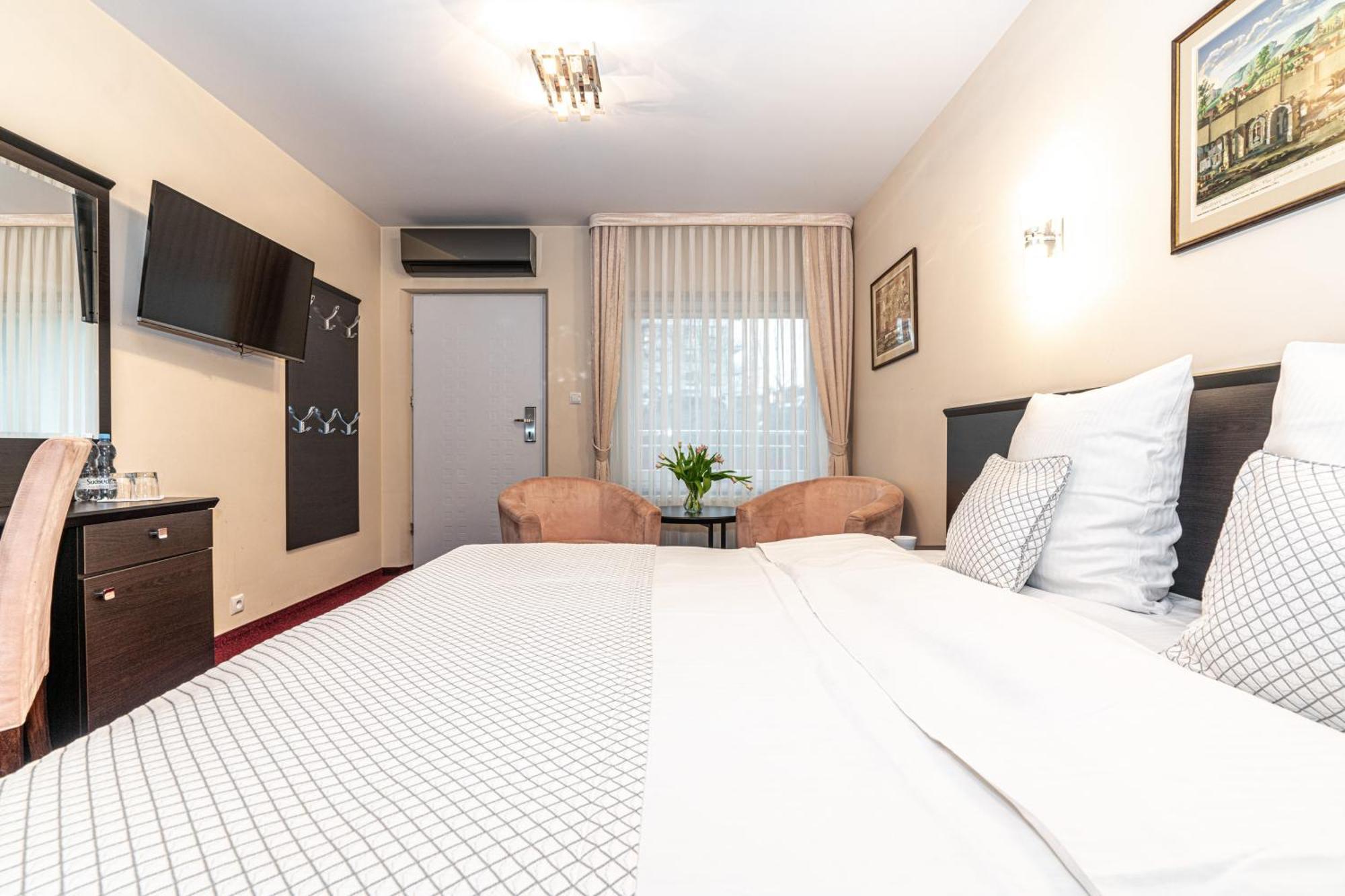 Hotel Soray Wieliczka Dış mekan fotoğraf