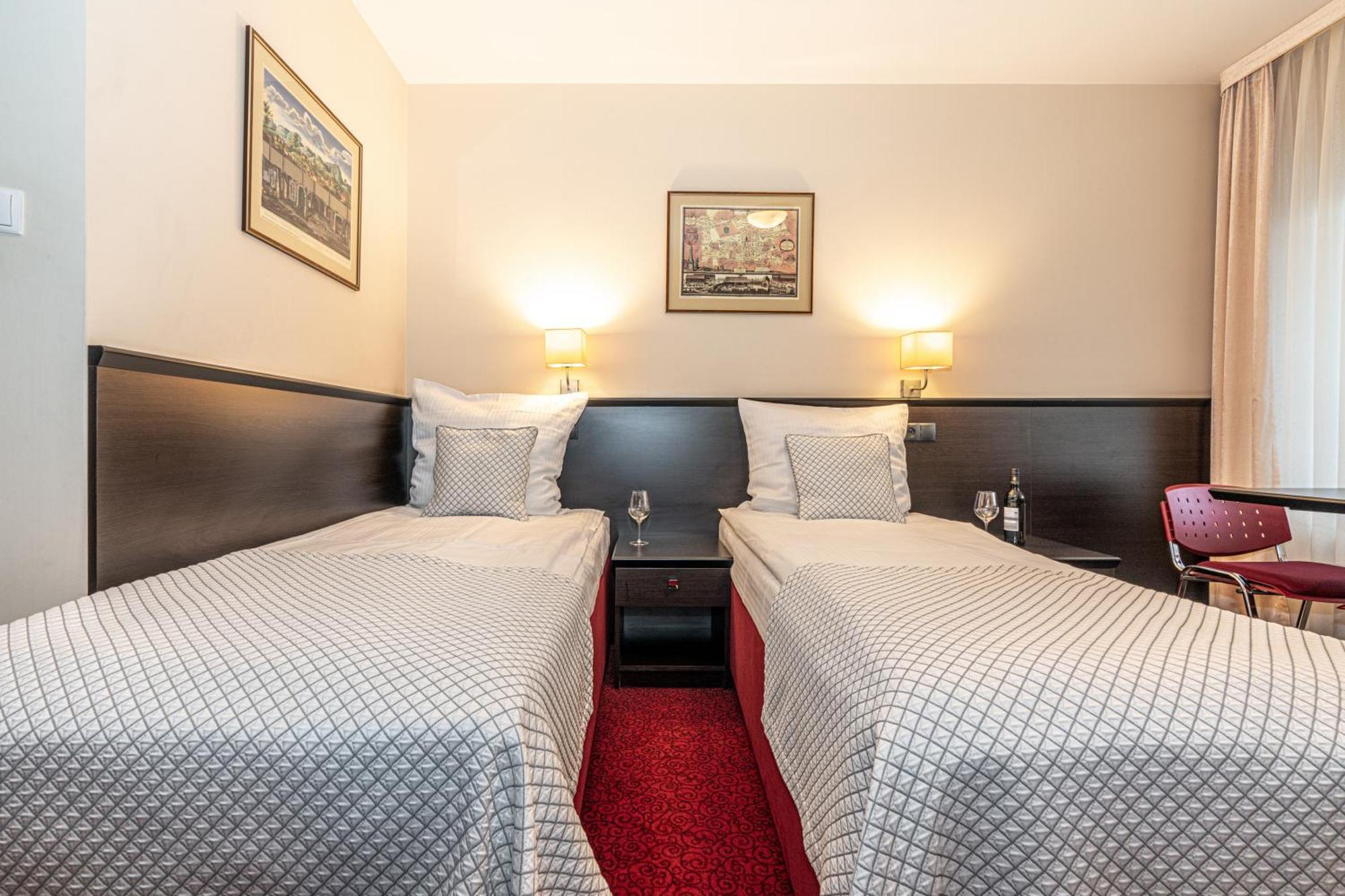 Hotel Soray Wieliczka Dış mekan fotoğraf