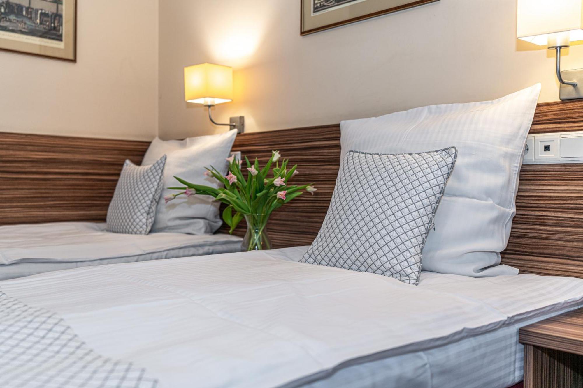 Hotel Soray Wieliczka Dış mekan fotoğraf