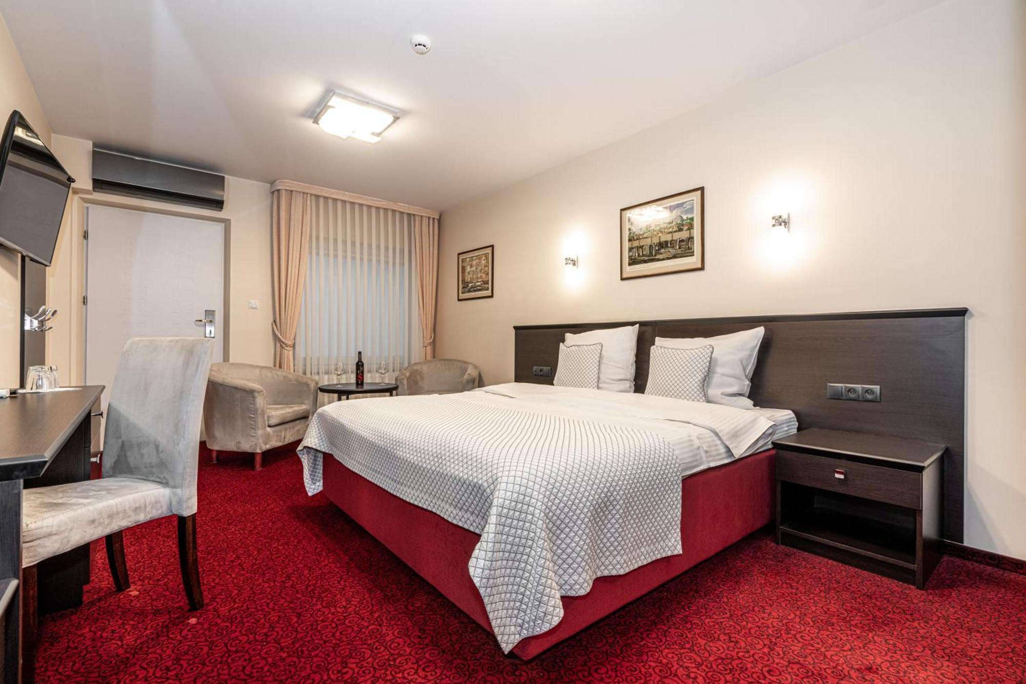 Hotel Soray Wieliczka Dış mekan fotoğraf