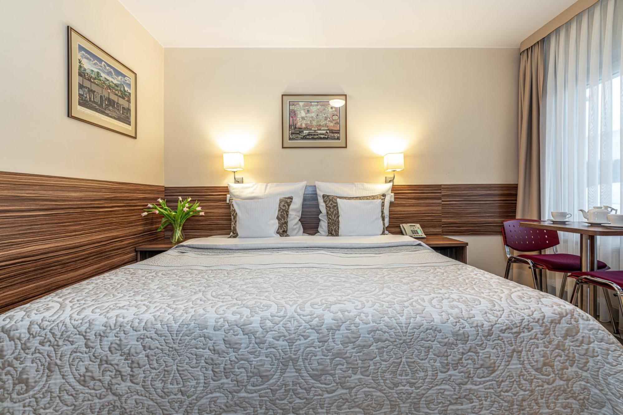 Hotel Soray Wieliczka Dış mekan fotoğraf