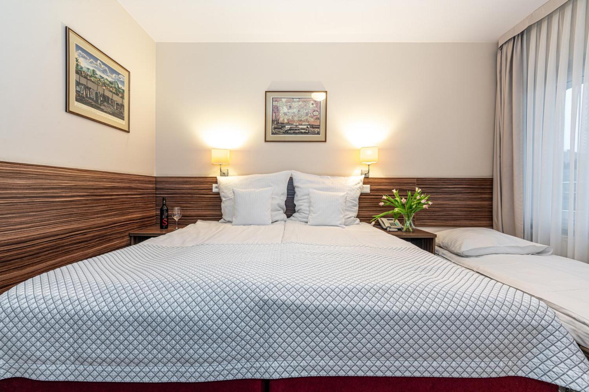 Hotel Soray Wieliczka Dış mekan fotoğraf